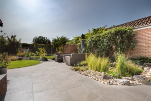 Thiết kế sân vườn