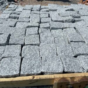 ĐÁ CUBIC TRẮNG GRANITE 10X10X8 CM