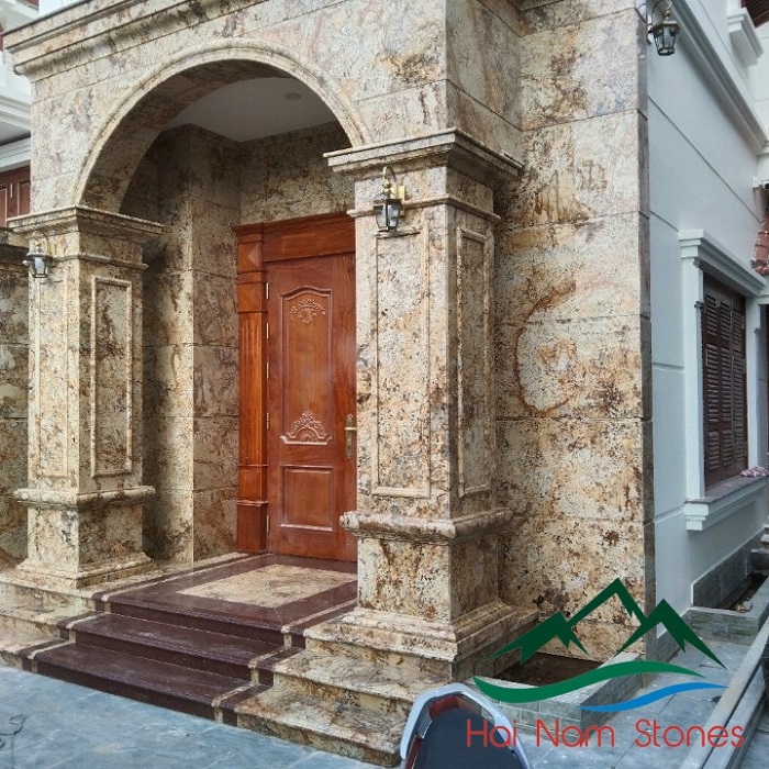 ĐÁ GRANITE VÀNG ALASKA ỐP MẶT TIỀN ĐẸP