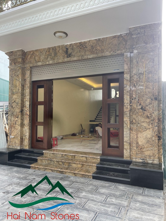 ĐÁ GRANITE VÀNG ALASKA ỐP MẶT TIỀN ĐẸP