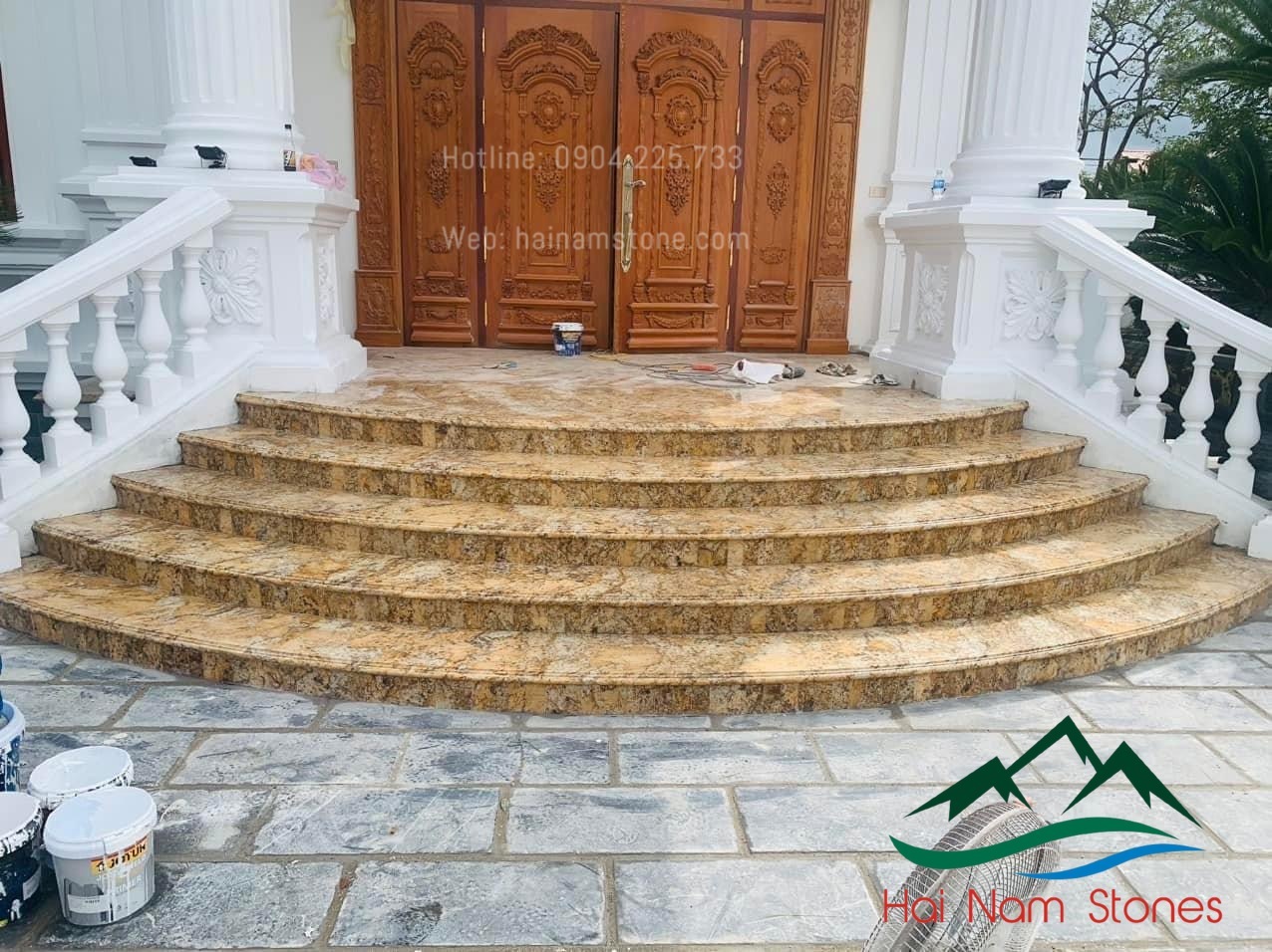 QUY TẮC PHONG THỦY CHO BẬC THỀM TRƯỚC NHÀ