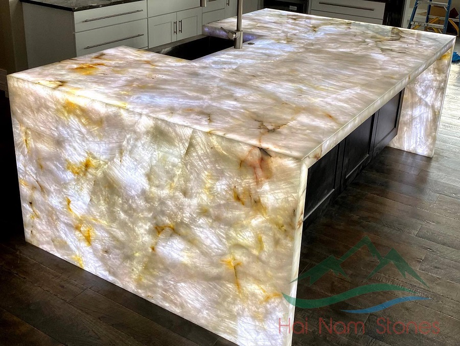 ĐÁ XUYÊN SÁNG TỰ NHIÊN – ĐIỂM NHẤN ẤN TƯỢNG CHO KHÔNG GIAN