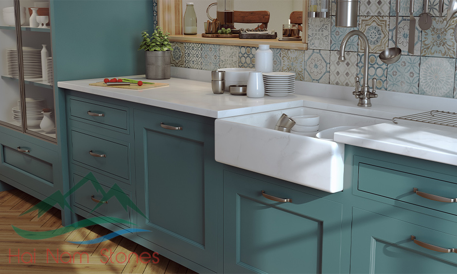 MẶT BÀN BẾP LIỀN KHỐI VỚI CHẬU RỬA XU HƯỚNG MỚI CHO NHÀ BẾP