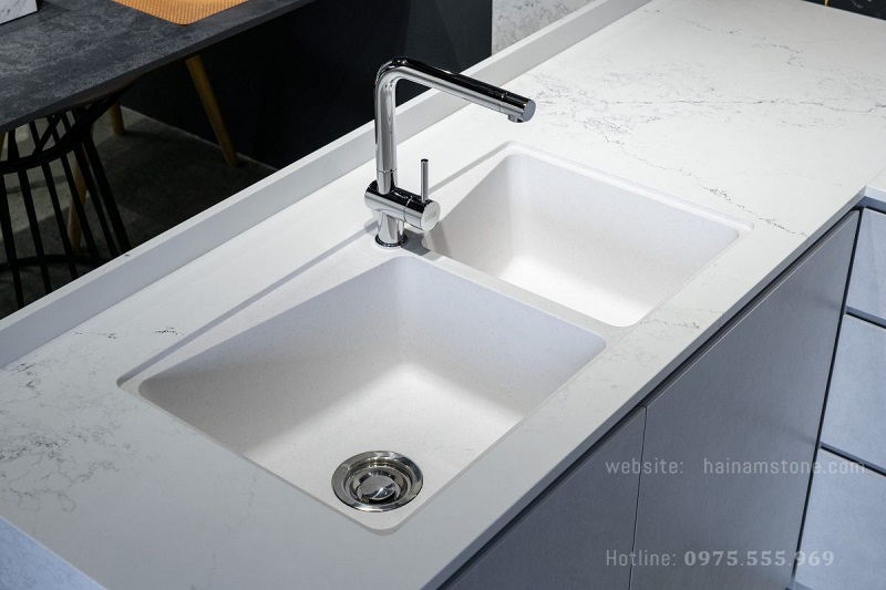 MẶT BÀN BẾP LIỀN KHỐI VỚI CHẬU RỬA XU HƯỚNG MỚI CHO NHÀ BẾP