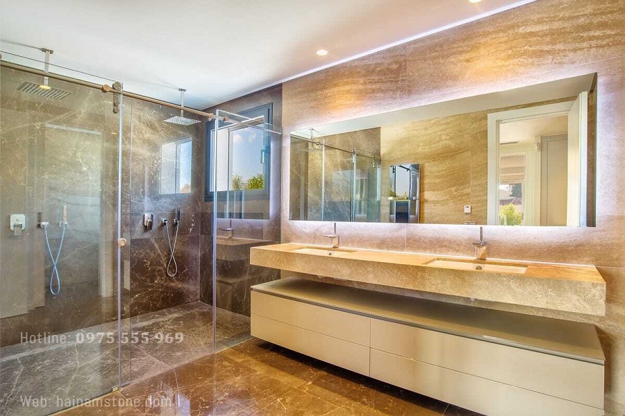 MẶT BÀN ĐÁ TỰ NHIÊN NÀO TỐT NHẤT CHO NHÀ TẮM CỦA BẠN? 